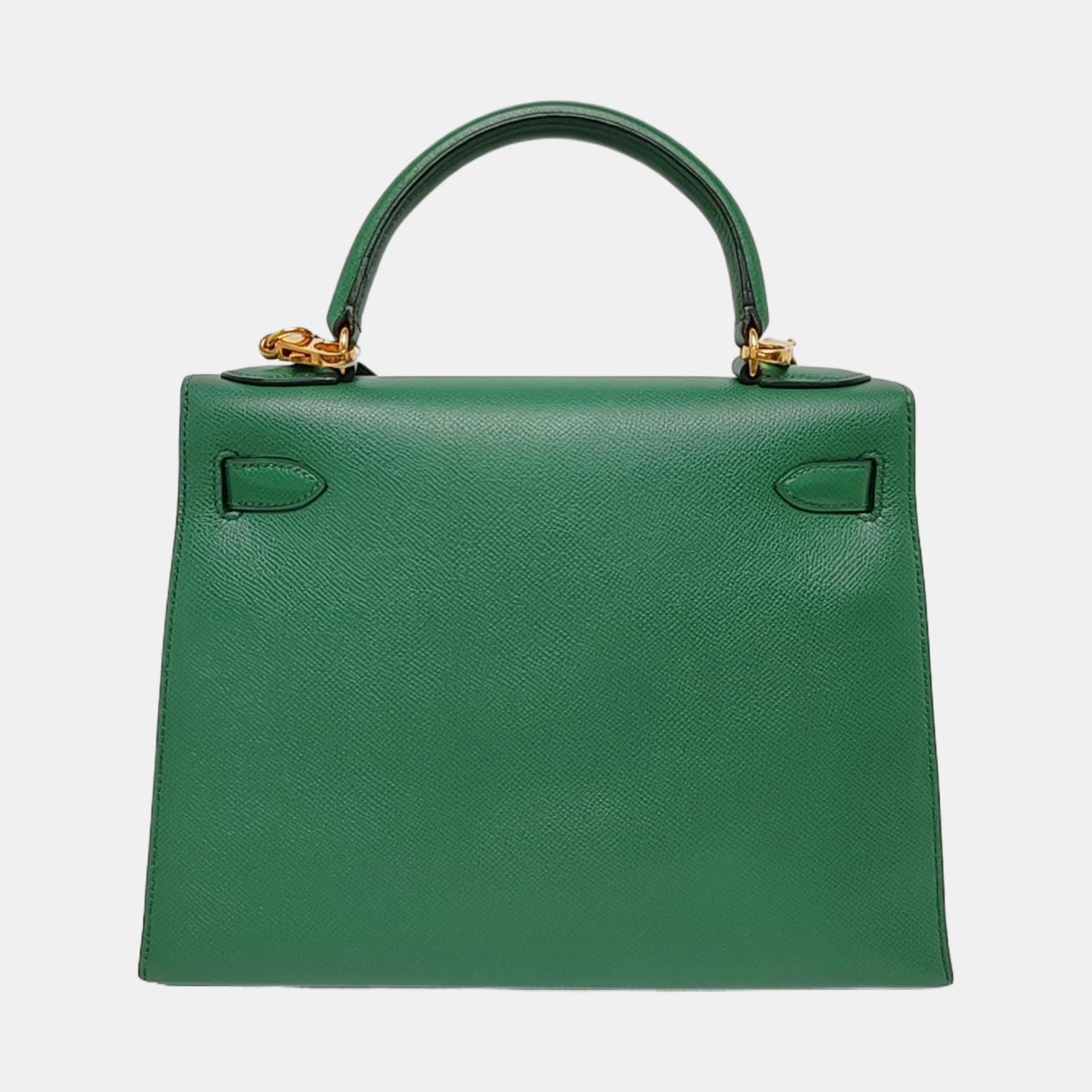 Hermes Kelly 28 Sellier Green Vert Comics Epsom Leather Gold Hardware 1991 In Good Condition In AUBERVILLIERS, FR