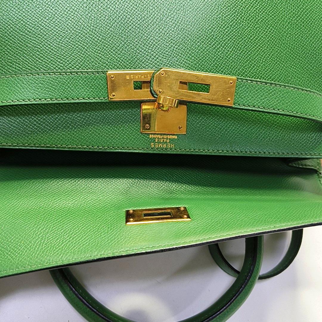 Hermes Kelly 28 Sellier Green Vert Comics Epsom Leather Gold Hardware 1991 3