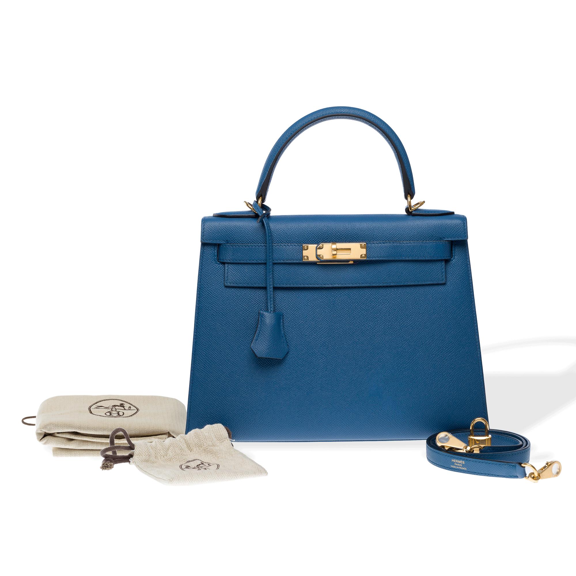 Amazing​ ​Hermes​ ​Kelly​ ​28​ ​Sellier​ ​handbag​ ​strap​ ​in​ ​Blue​ ​Brighton​ ​Epsom​ ​leather,​ ​gold​ ​metal​ ​trim,​ ​blue​ ​leather​ ​handle,​ ​removable​ ​blue​ ​leather​ ​shoulder​ ​strap​ ​allowing​ ​for​ ​hand,​ ​shoulder,​ ​or​