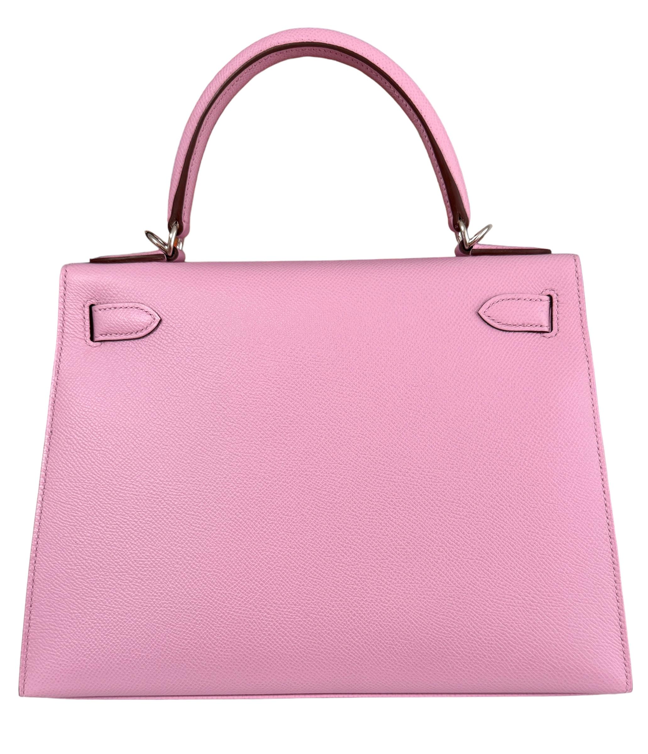 Hermes Kelly 28 Sellier Mauve Sylvester Pink Epsom Palladium Hardware 2022 In New Condition For Sale In Miami, FL