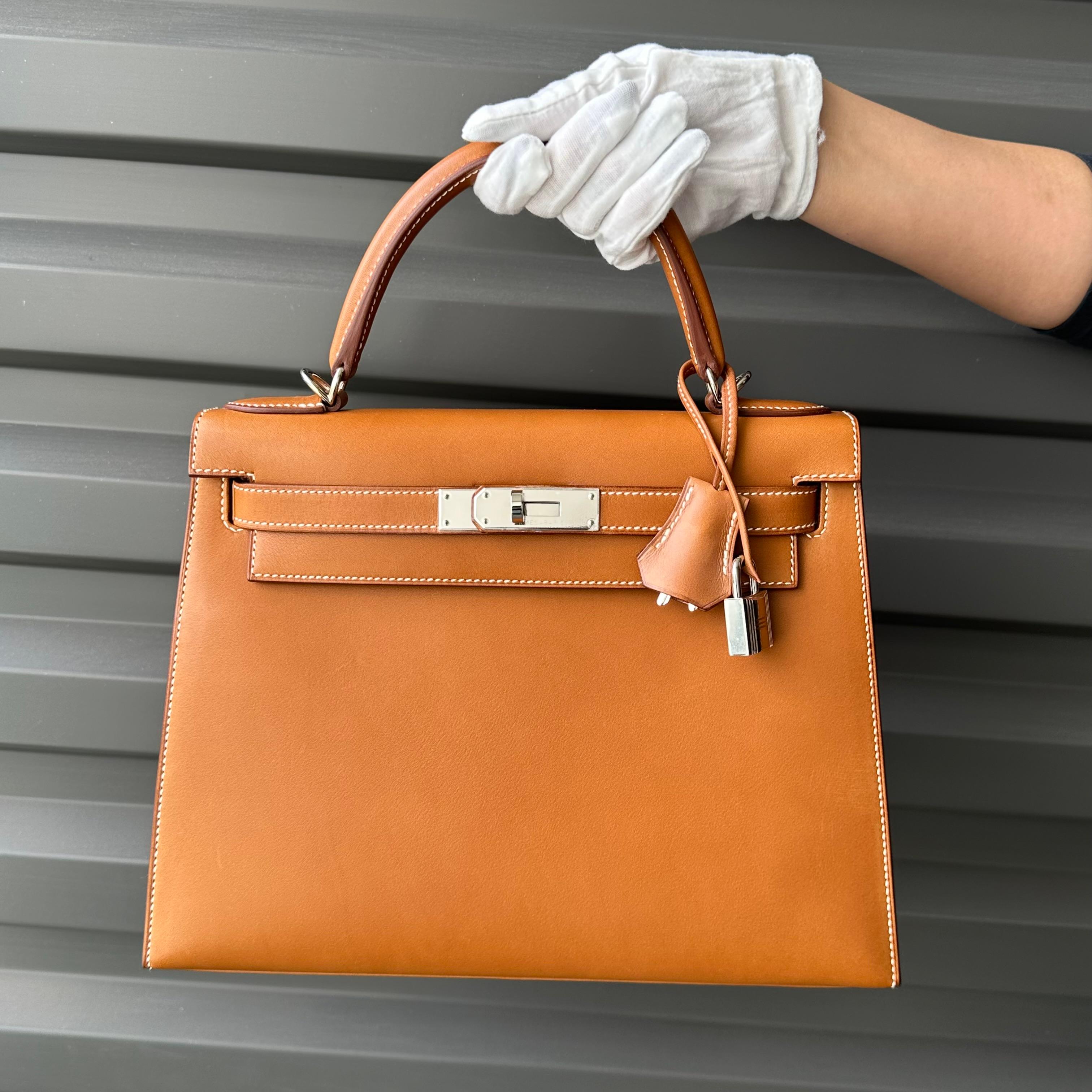 Hermes Kelly 28 Sellier Naturel Cuir Barénia Brown Quincaillerie Palladium  en vente 2