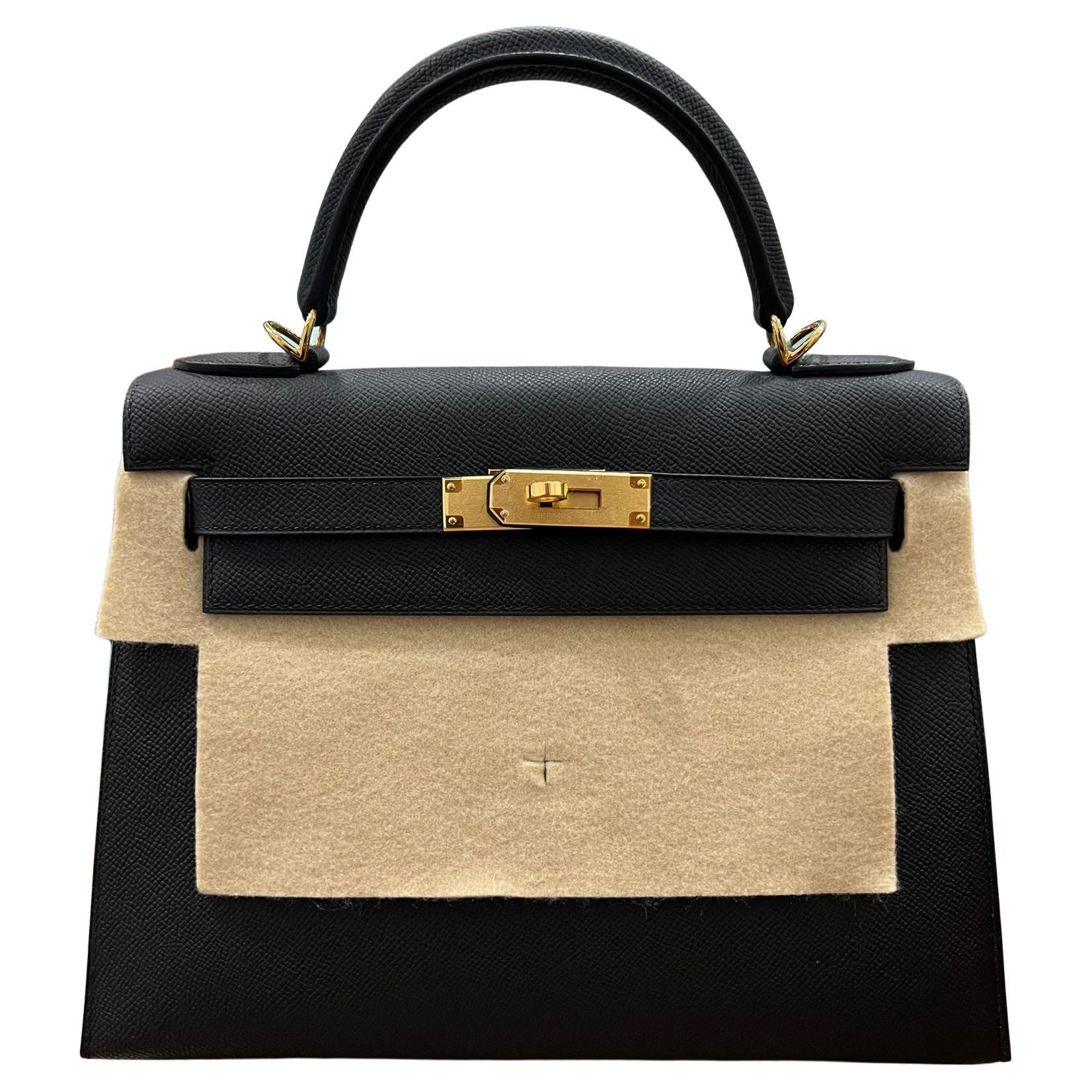 Hermes Kelly 28 Sellier Noir Black Epsom Gold Hardware For Sale at