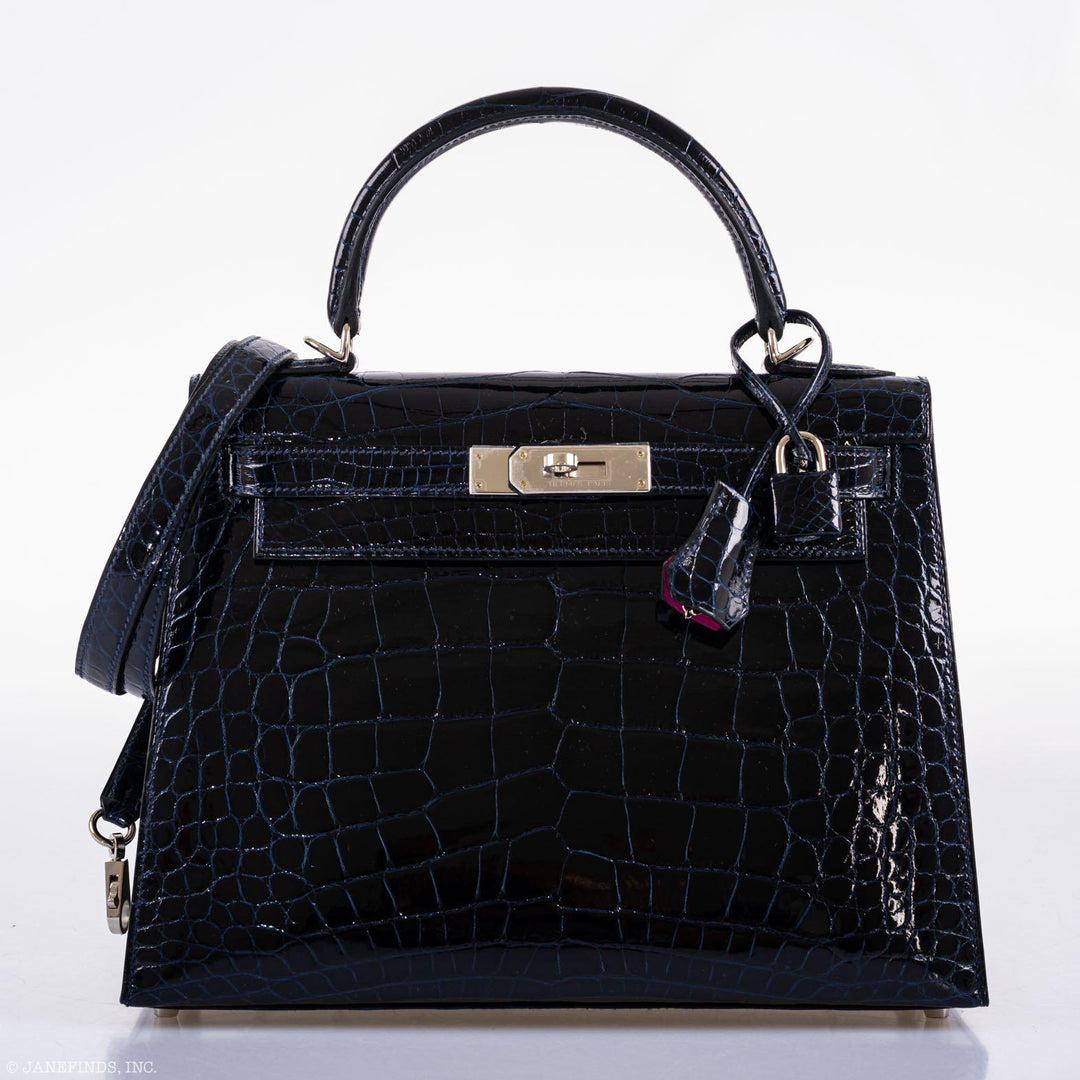 Hermès Kelly 28 Sellier Verso Blue Marine Nilo Crocodile & Rose Scheherazade Bag For Sale 11