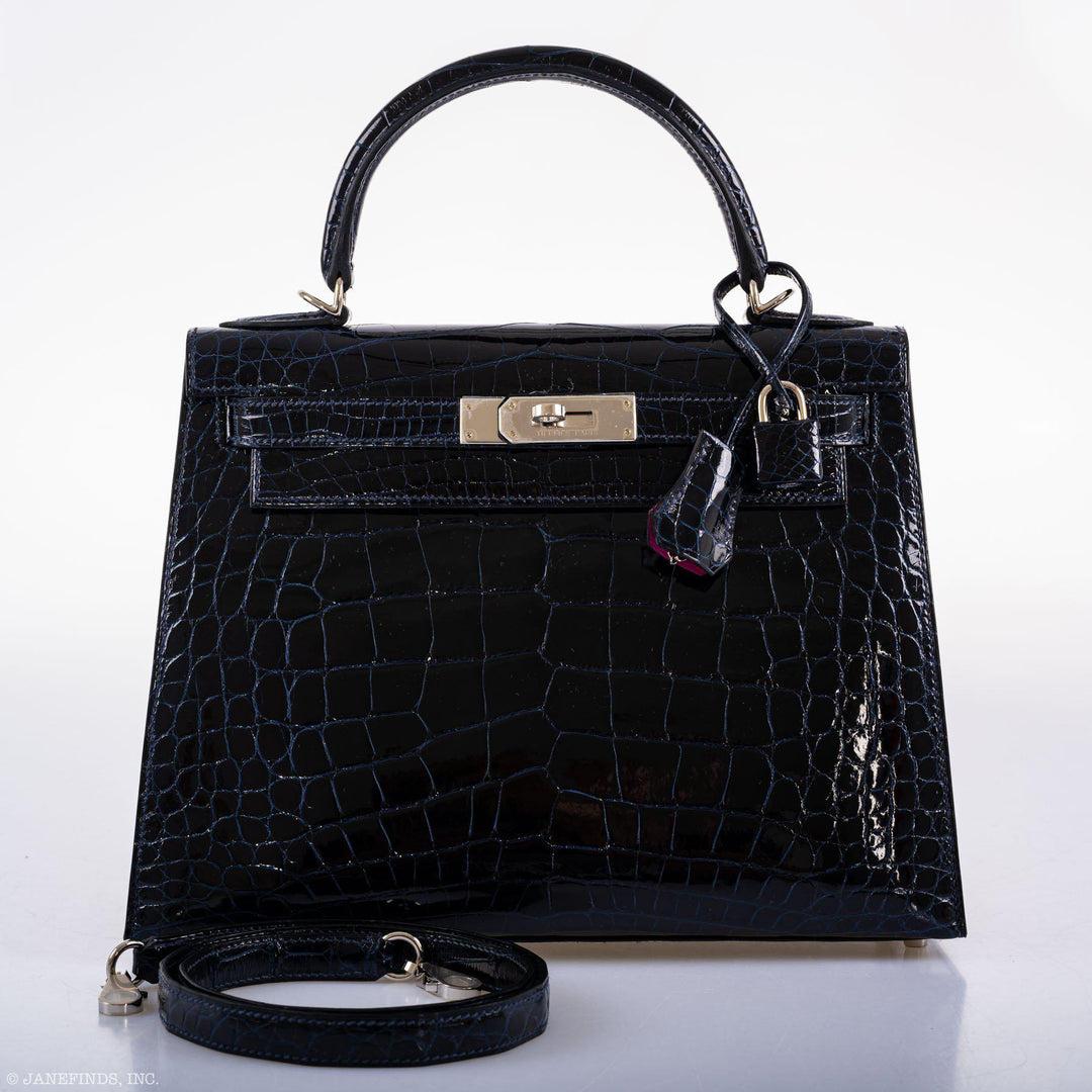 Hermès Kelly 28 Sellier Verso Blue Marine Nilo Crocodile & Rose Scheherazade Bag For Sale 14