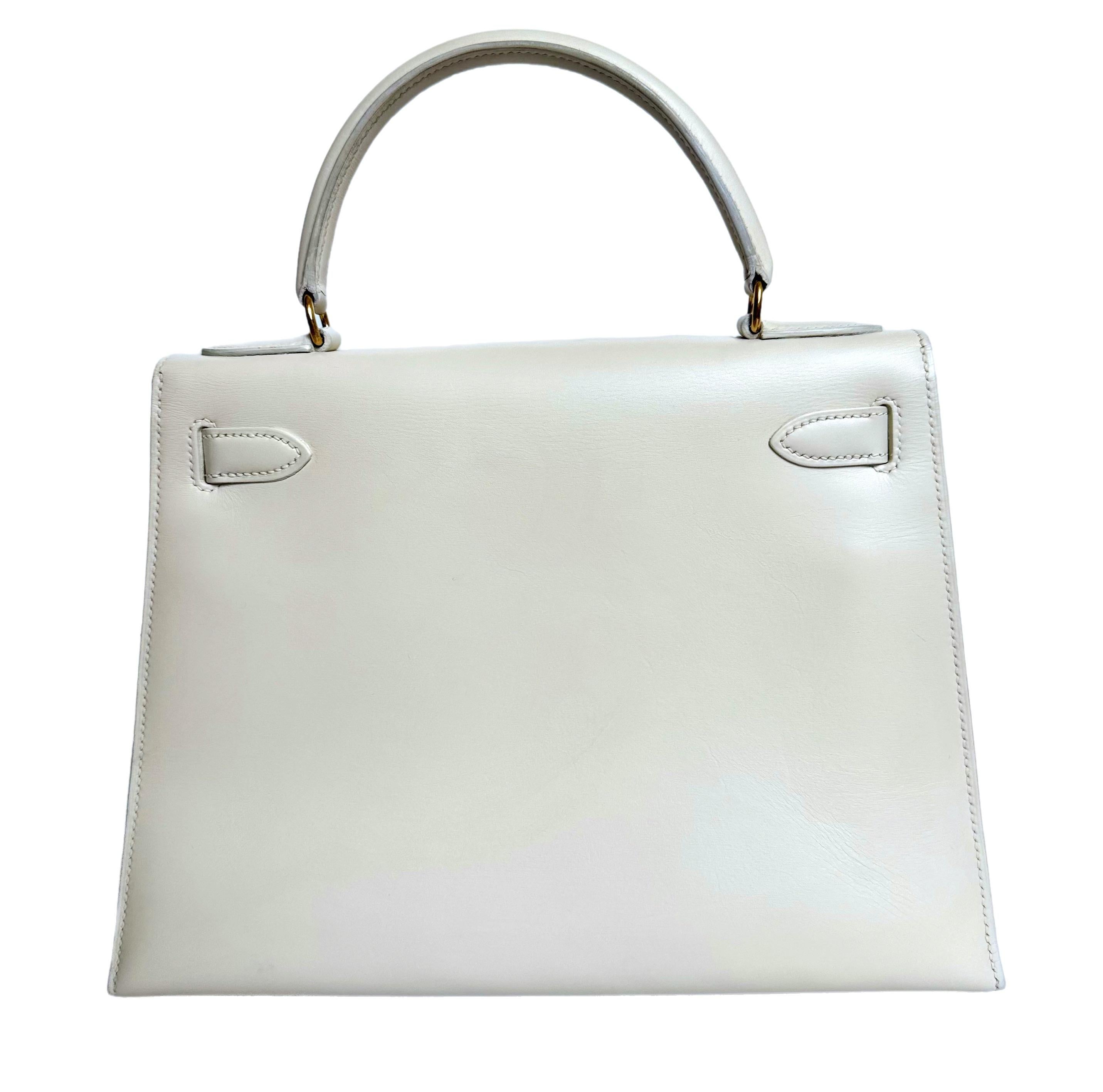 Hermes Kelly 28 Sellier Vintage Weiß Box Leder Gold Hardware 1996 (Grau) im Angebot