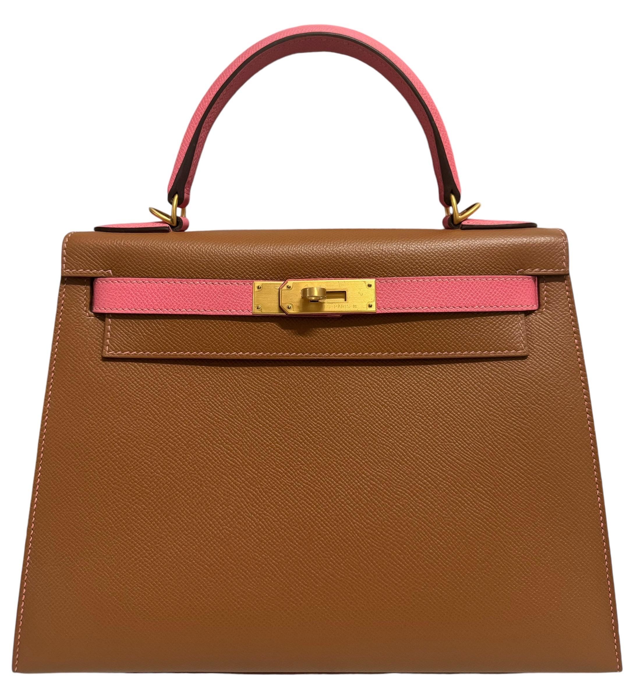 Hermes Kelly 28 special order Sellier Gold with pink Epsom Leather complimented by Gold Hardware. 

As New, Plastic on all hardware and feet. 

May have minor pressure marks on bottom interior due lock being shipped loose inside.

2019 D Stamp.
