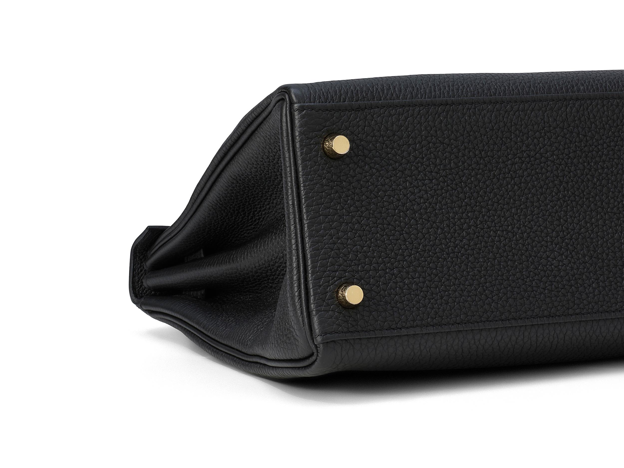 Hermès Kelly 28 Touch Noir/Schwarz Alligator Gold Hardware im Angebot 1