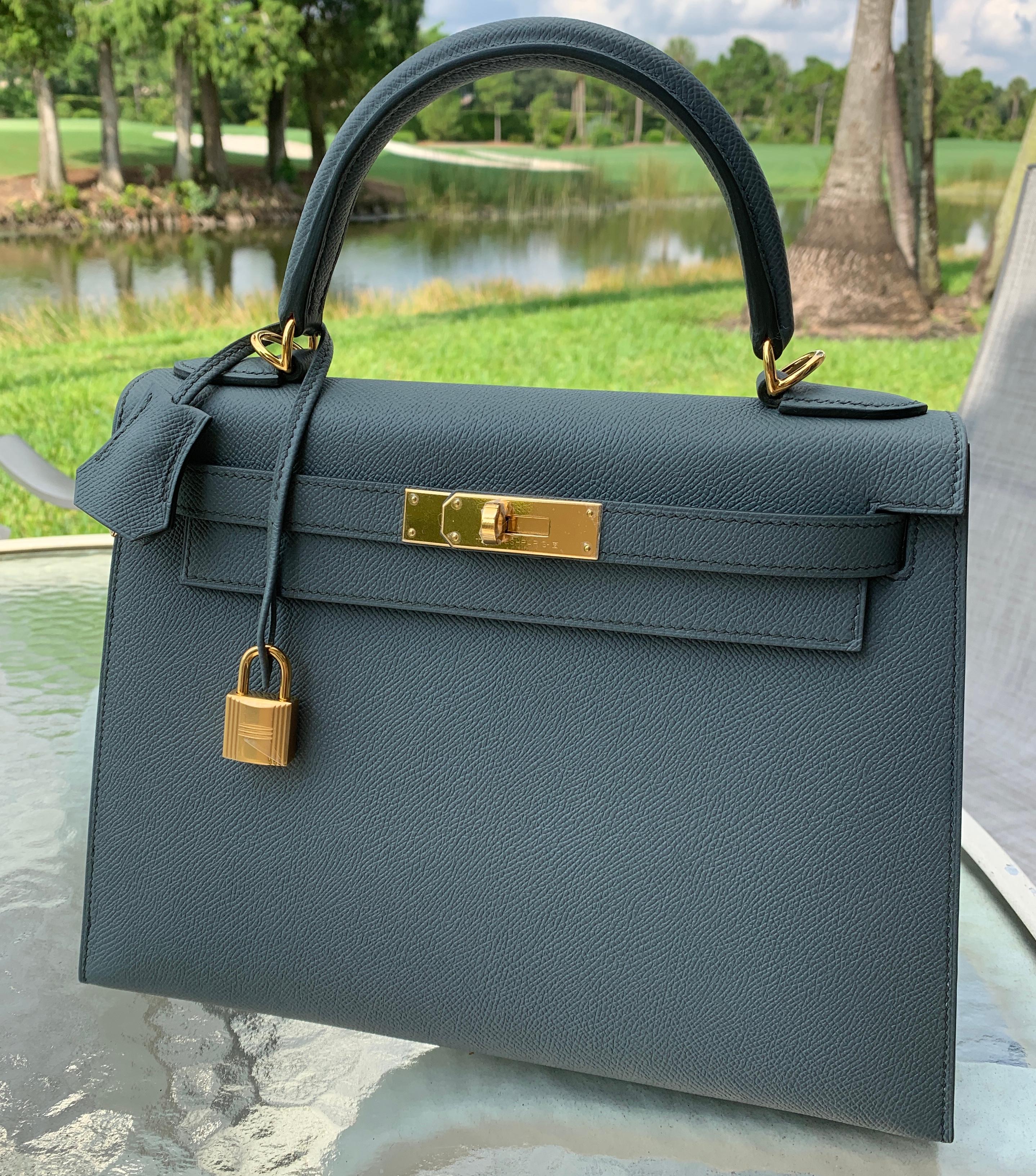 Hermes Kelly 28 Vert Amande Gray Epsom Sellier Bag New Color In New Condition In West Chester, PA