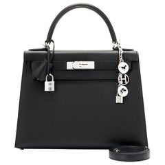 Sac à bandoulière Hermès Kelly 28 cm noir Epsom Sellier estampillé Y, 2020