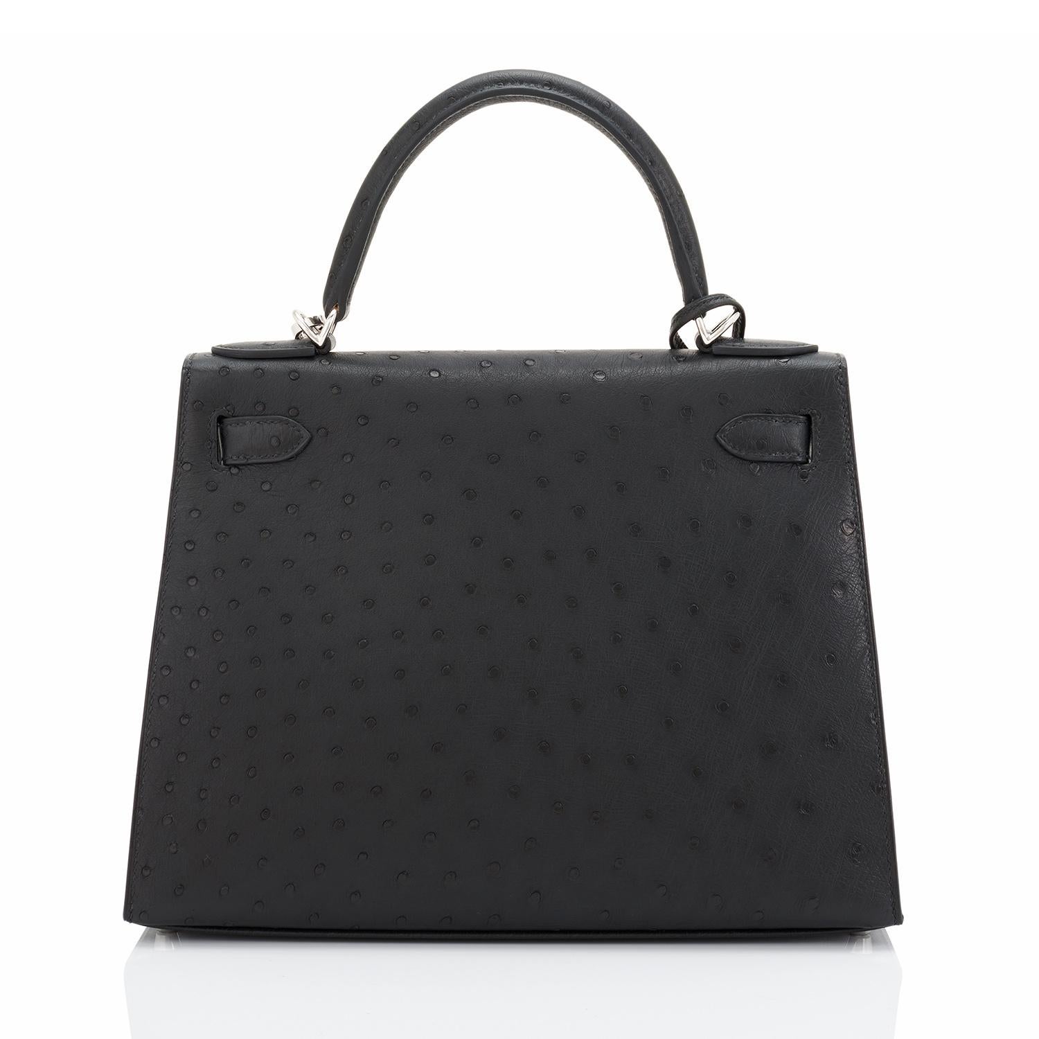 Hermes Kelly 28cm Black Ostrich Sellier Shoulder Bag Z Stamp, 2021 In New Condition In New York, NY