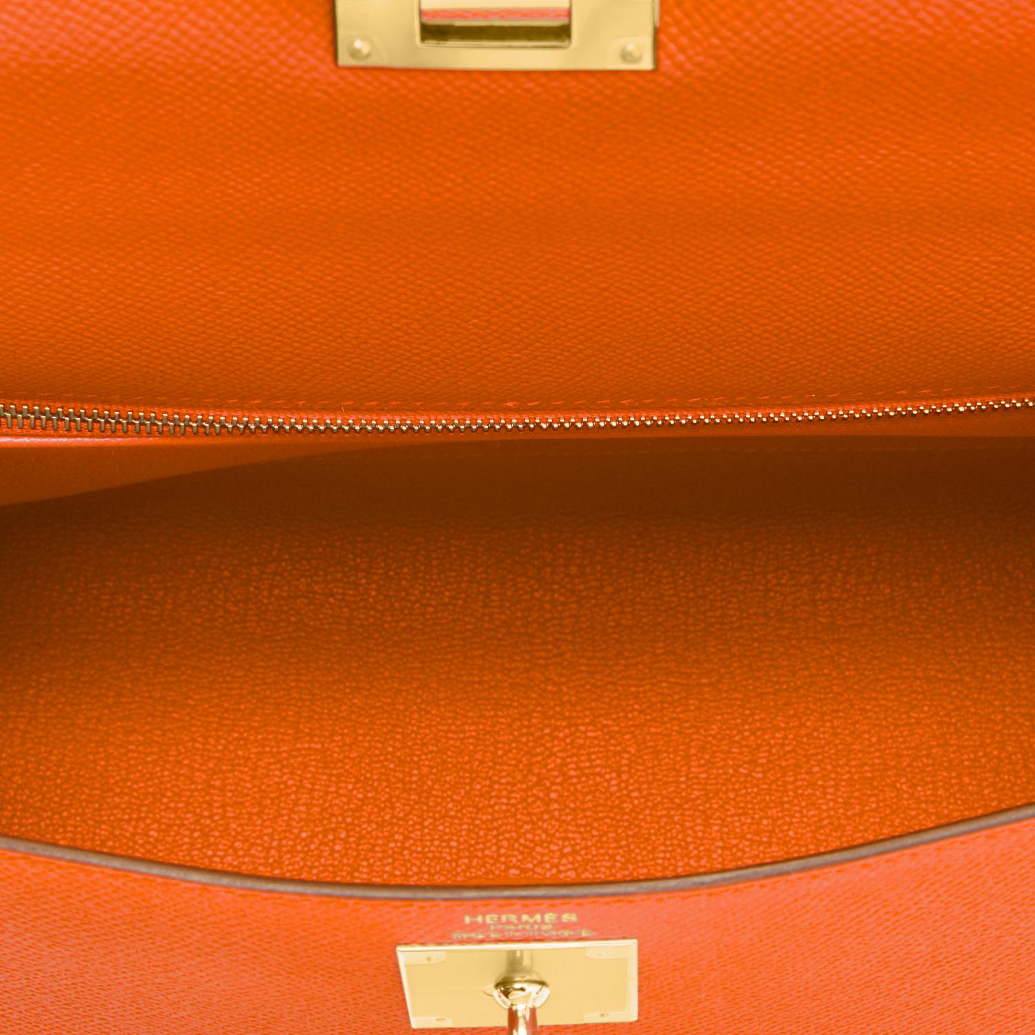 Hermes Kelly 28cm Feu Orange Epsom Gold Sellier Shoulder Bag RARE Y Stamp, 2020 3