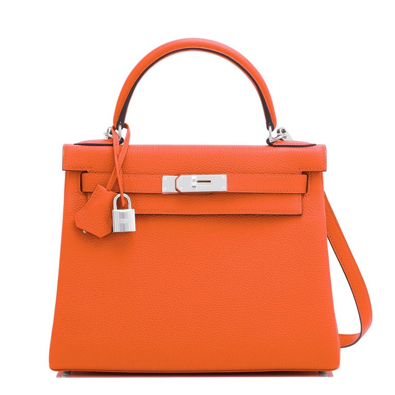 Hermes Kelly 28cm Feu Orange Shoulder Bag U Stamp, 2022 In New Condition For Sale In New York, NY