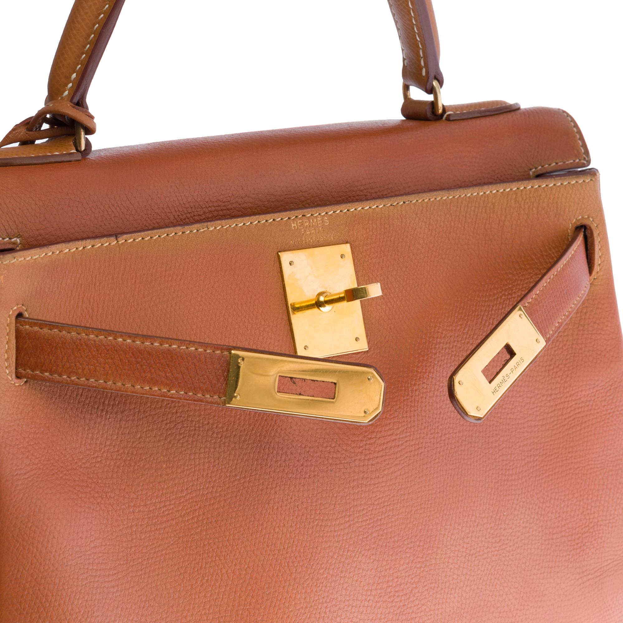 Women's Hermès Kelly 28cm retourné handbag with strap in Gold Courchevel leather, GHW