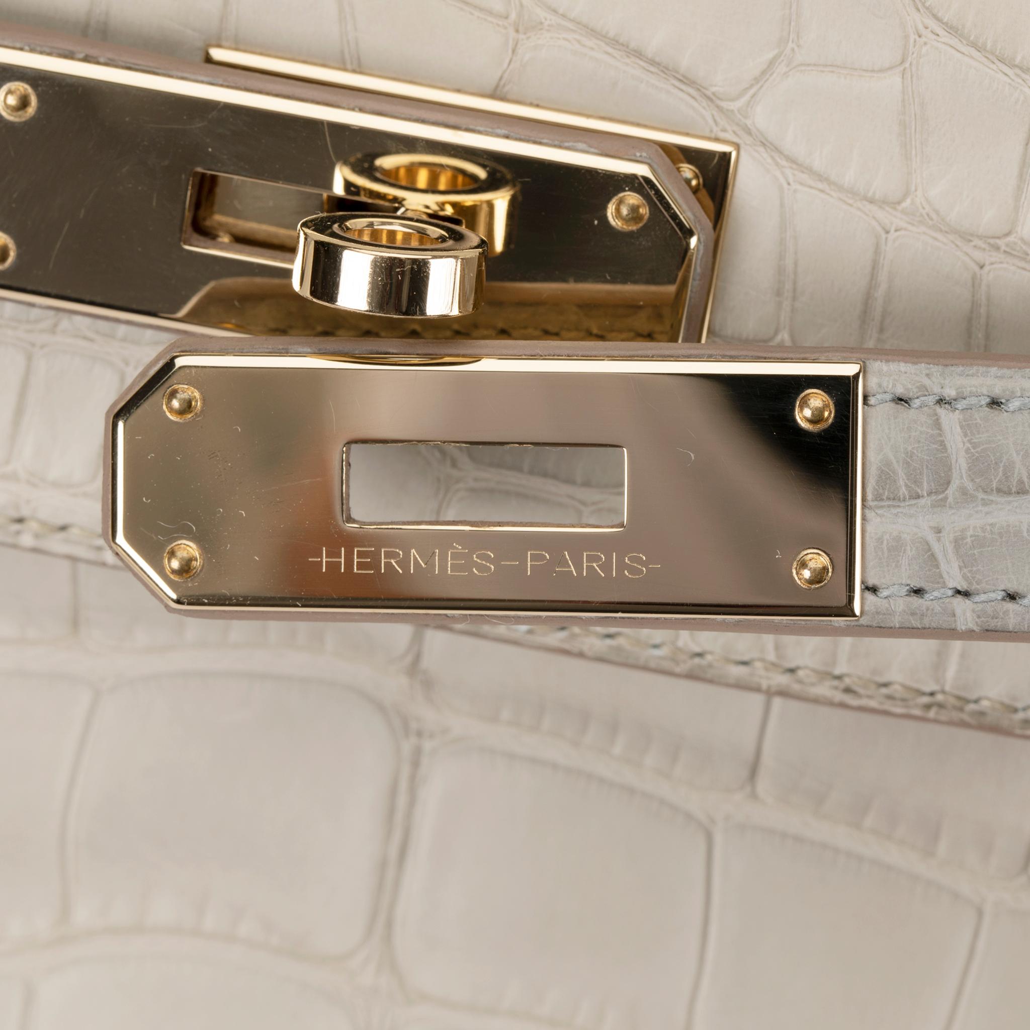 Hermes Kelly 28cm Retourne Special Order Beton Matte Alligator  en vente 13