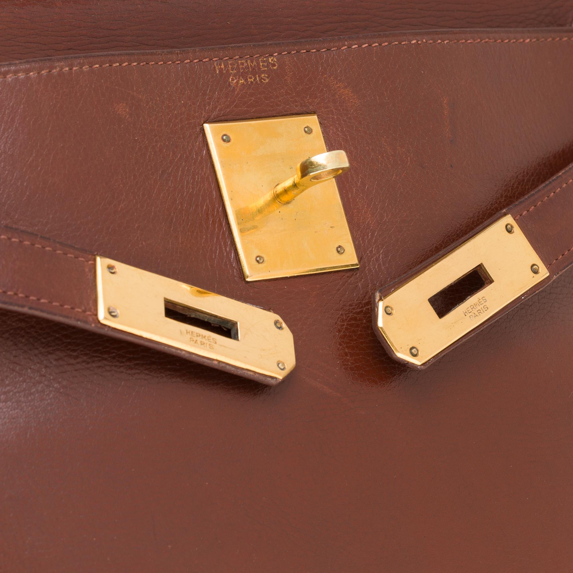 Women's Hermes Kelly 28cm strap handbag  in brown calf customized with brown crocodile
