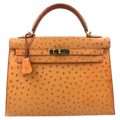 Hermes Kelly 30 Ostrich Leather Gold Tone Hardware Ladies Handbag