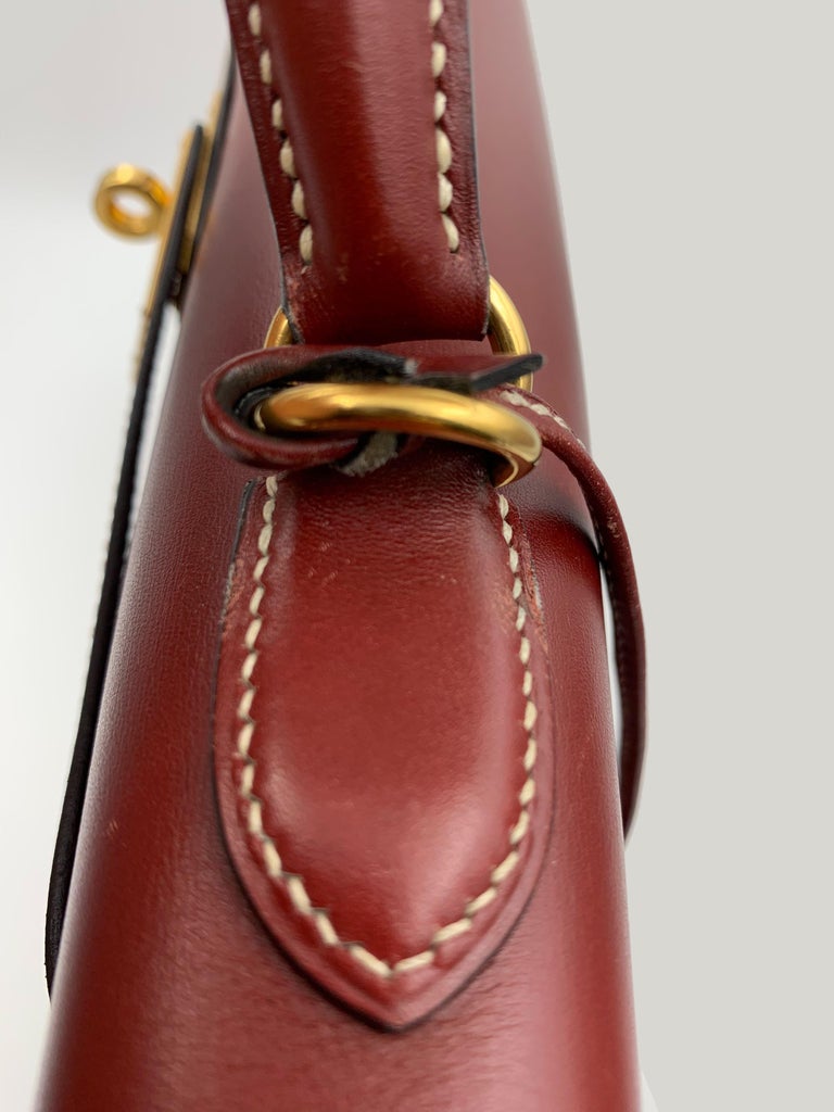 Hermes Kelly 30 Wine Color Leather Ladies Handbag For Sale at 1stdibs