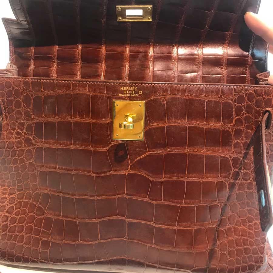HERMES Kelly 32 Alligator And Golden Jewelry 13