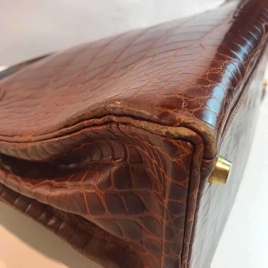 HERMES Kelly 32 Alligator And Golden Jewelry 3