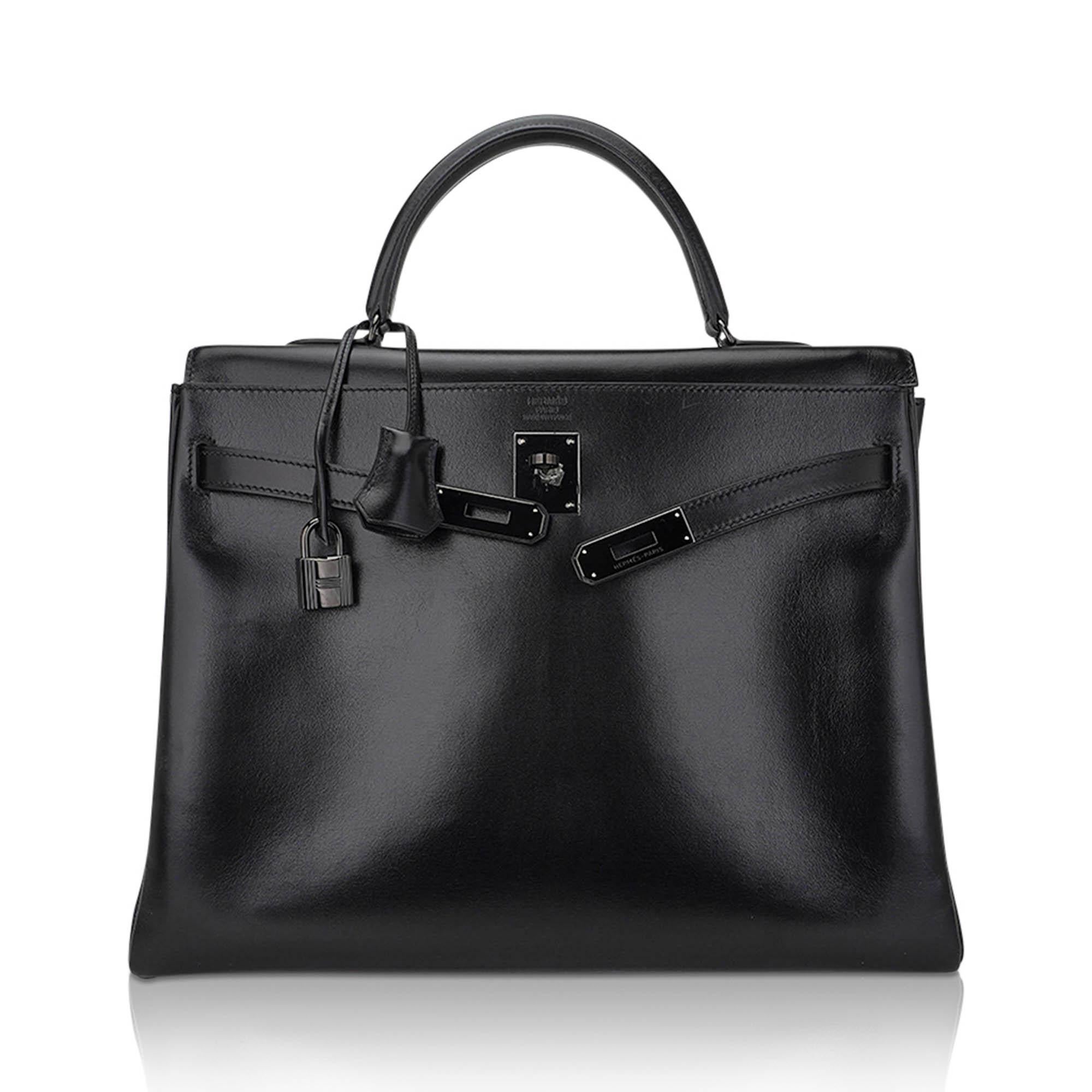 Hermes Kelly 32 Bag Limited Edition So Black Box Leather In Excellent Condition For Sale In Miami, FL