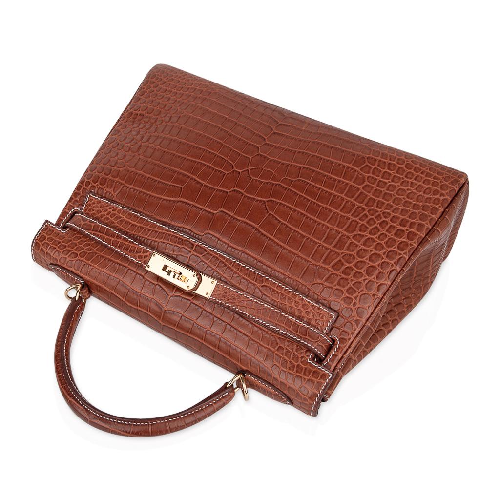 Brown Hermes Kelly 32 Bag Matte Fauve Barenia Porosus Crocodile Gold Hardware 