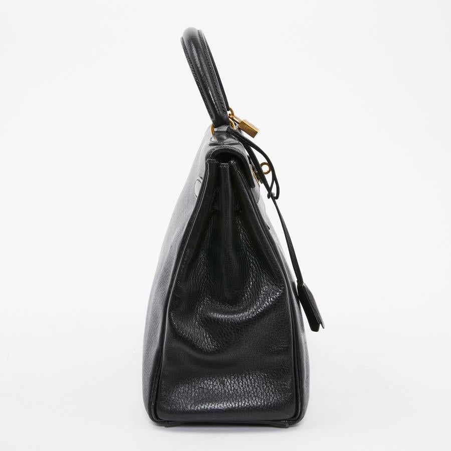 Women's HERMES Kelly 32 Black Grained Leather Bag