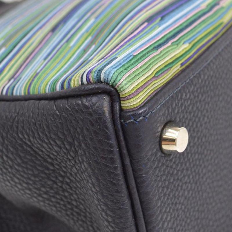 HERMES Kelly 32 Blue Vibratro Togo Leather Silver Top Handle Shoulder Tote no
B
 In Good Condition In Chicago, IL