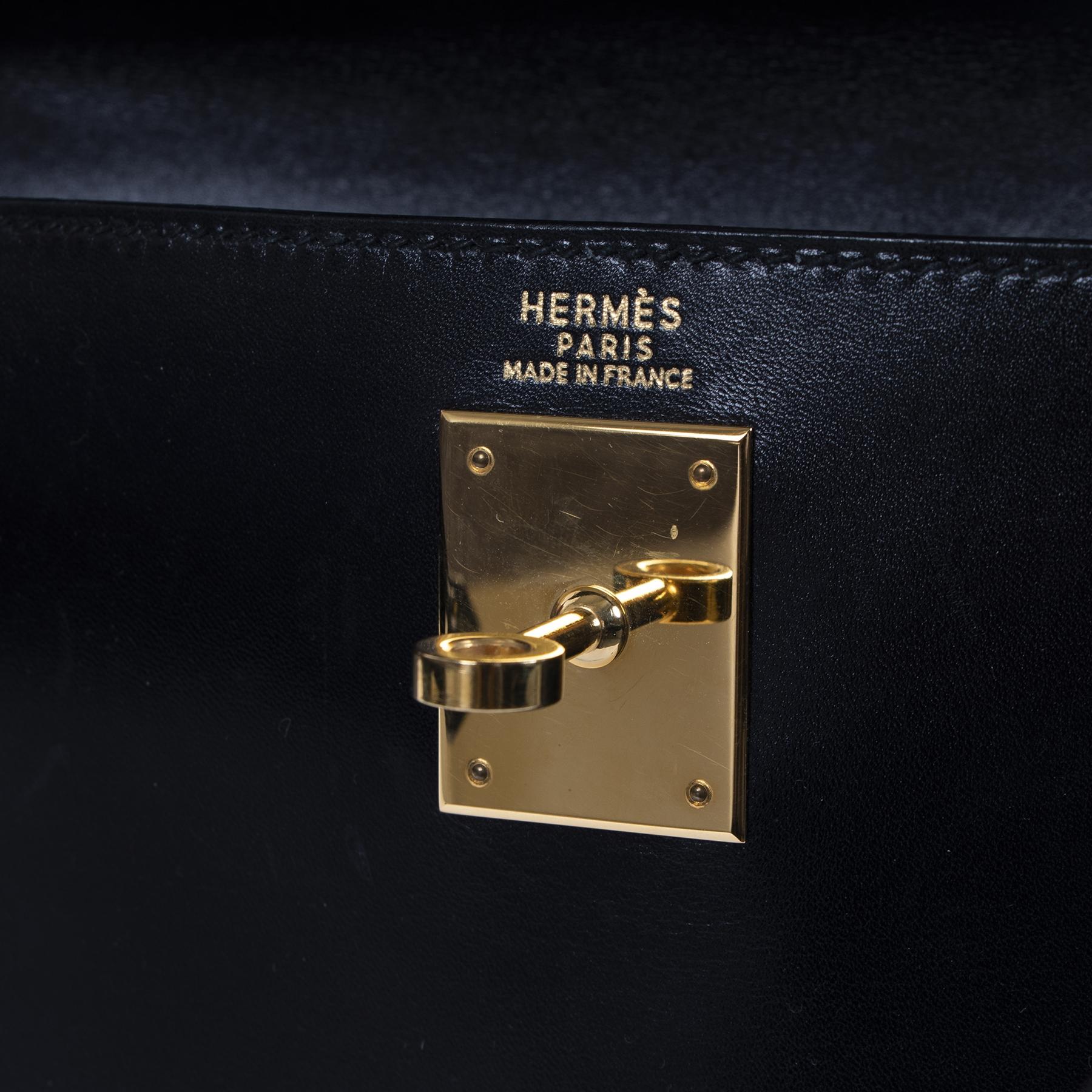 Hermès Kelly 32 Boxcalf Black Bag 7