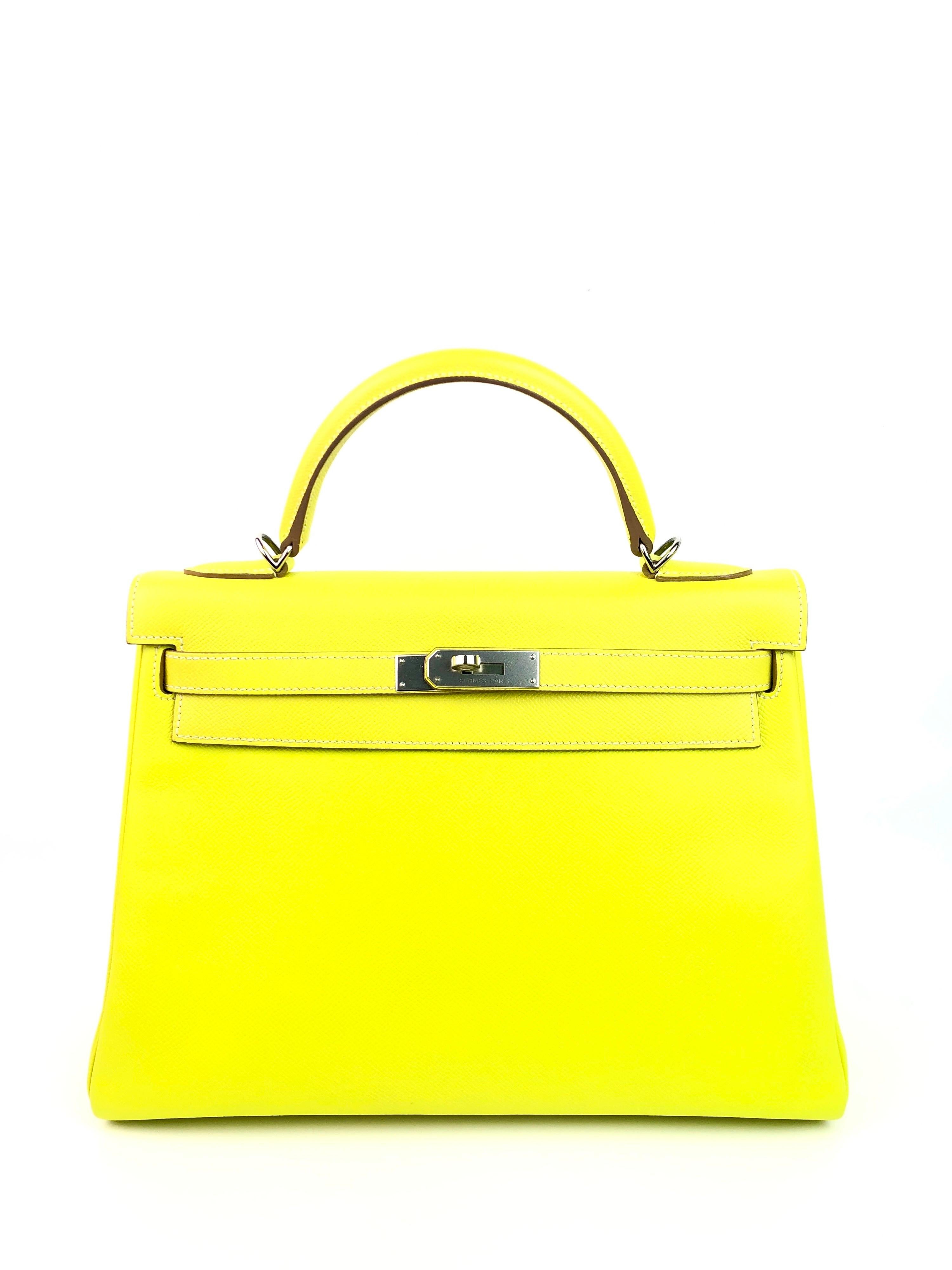 Hermes Kelly 32 Candy Collection Lime Yellow Green Gris Interior Palladium Hardware Epsom Leather . Excellent Condition, replacement Plastic on Hardware, Excellent corners and structure.

Shop with Confidence from Lux Addicts. Authenticity