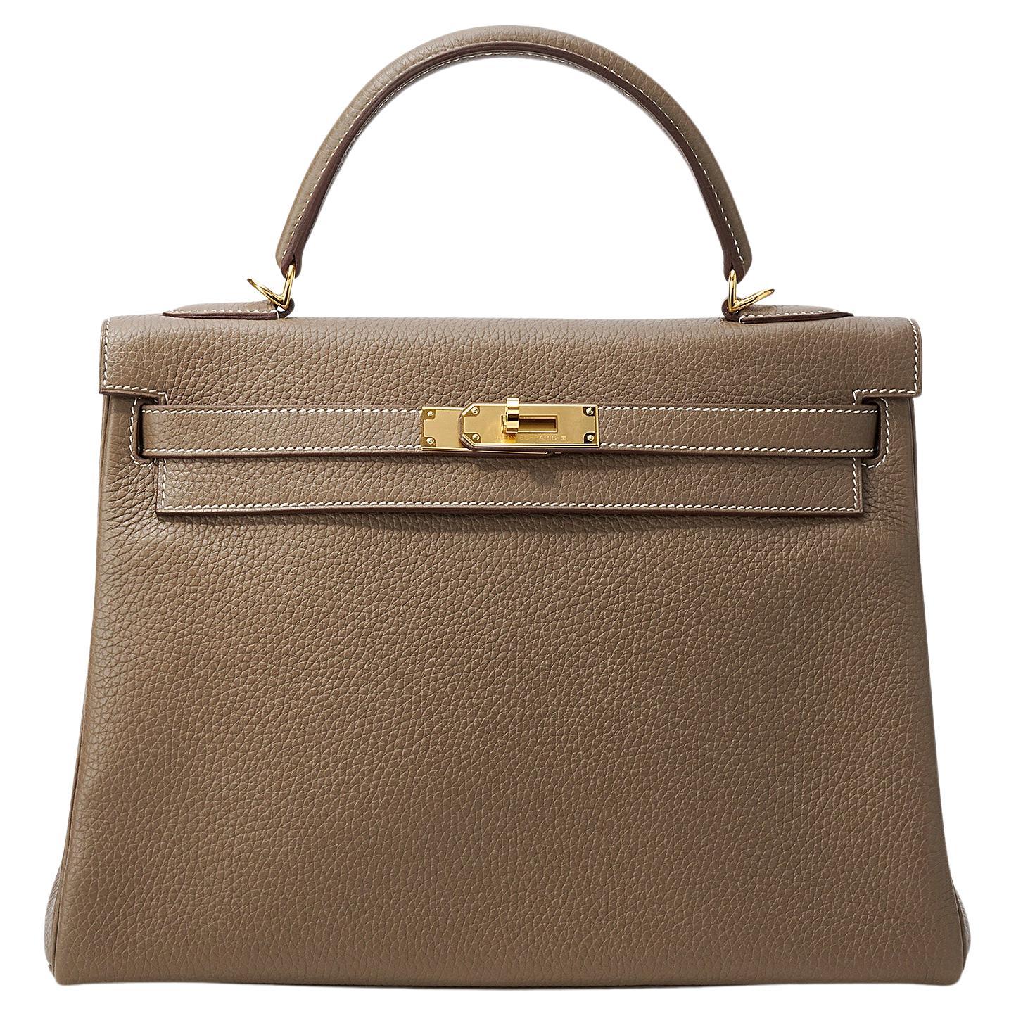 Hermès Kelly 32 Etoupe Taurillon Clemence Gold Hardware For Sale