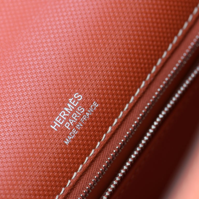 Hermès Kelly 32 Ghillies Retourne Swift Leather with Palladium Hardwar –  Dandelion Antiques