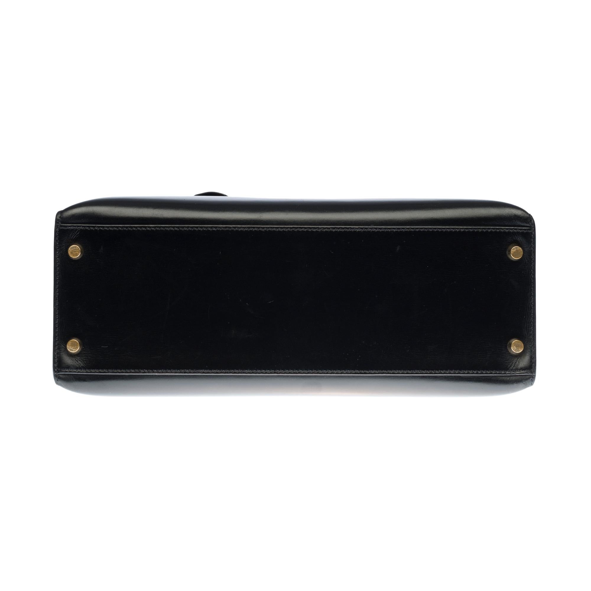 Hermès Kelly 32 handbag with strap in black box calfskin leather, GHW 2