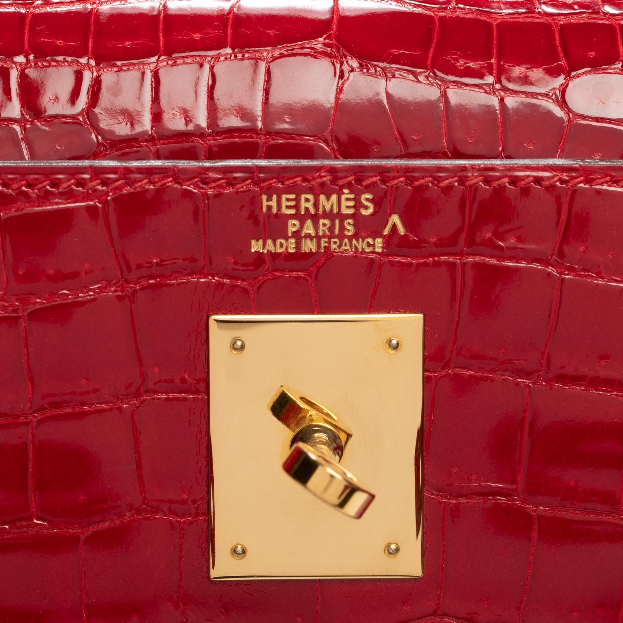 Hermès Kelly 32 Handtasche mit Riemen aus Krokodil 