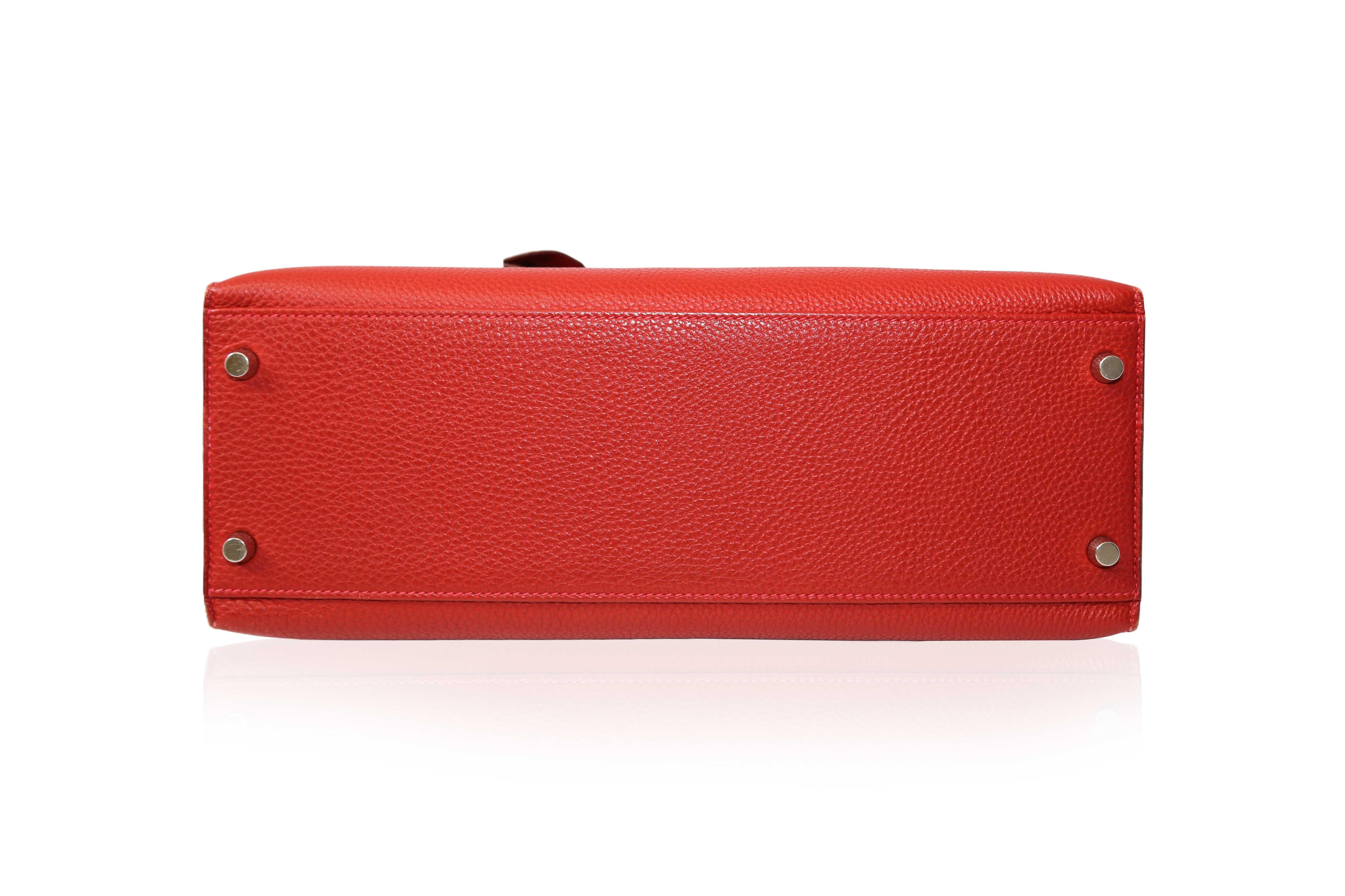 Women's or Men's Hermès Kelly 32 in Vermillion Red For Sale