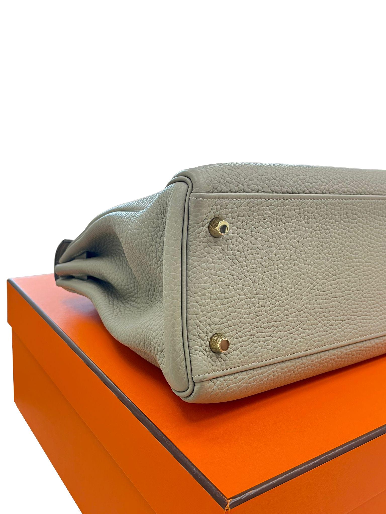 Hermes Kelly 32 Retourne Sauge Khaki Clemence Leather Twist Lock Gold Hardware 7