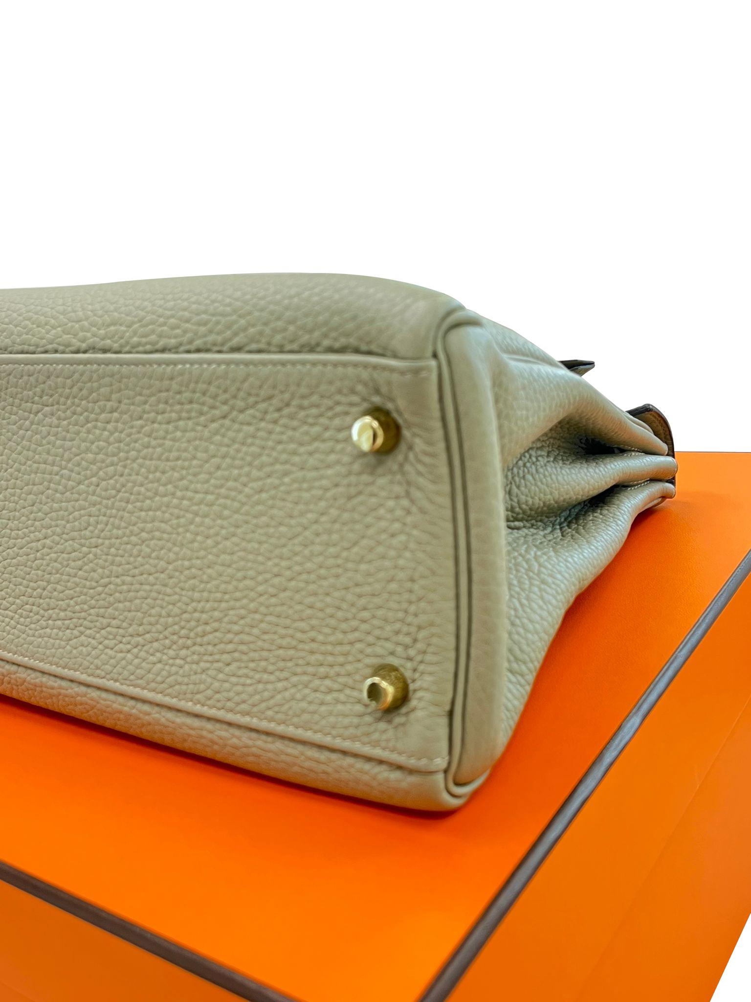Hermes Kelly 32 Retourne Sauge Khaki Clemence Leather Twist Lock Gold Hardware 8