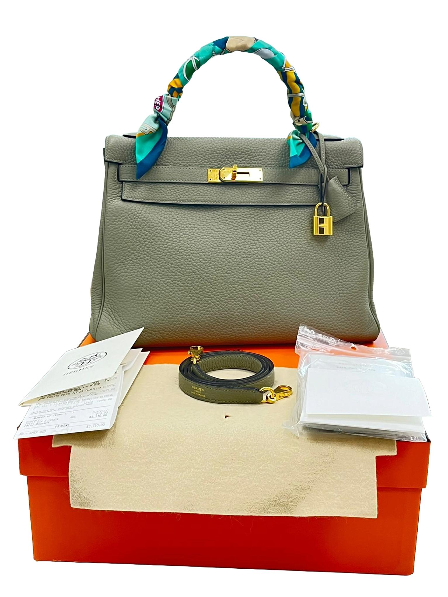 Hermes Kelly 32 Retourne Sauge Khaki Clemence Leather Twist Lock Gold Hardware In Excellent Condition In Aventura, FL
