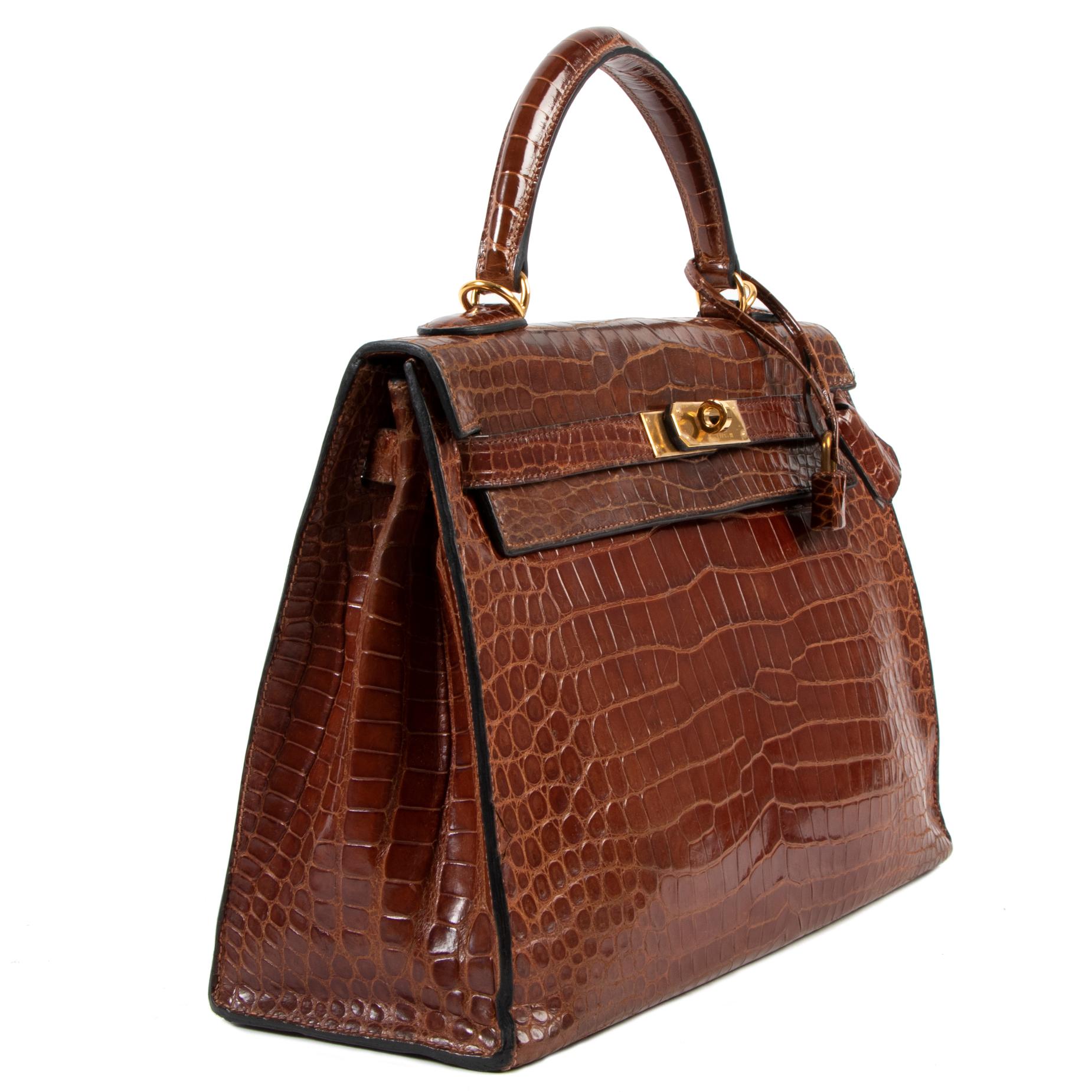 Hermes Kelly 32 Miel Cocodrilo GHW en Bueno estado para la venta en Antwerp, BE