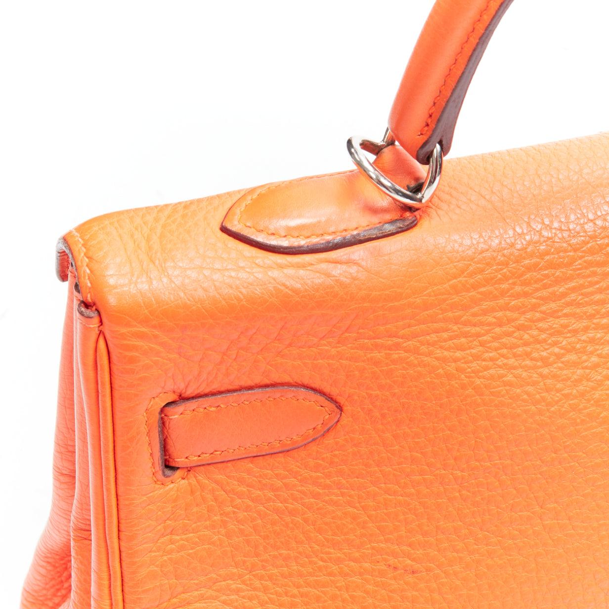 HERMES Kelly 32 PHW orange togo leather silver buckle top handle shoulder bag For Sale 8