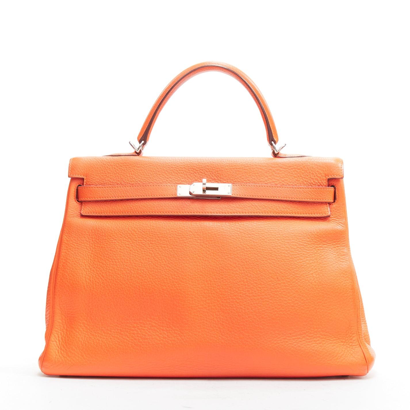 HERMES Kelly 32 PHW orange togo leather silver buckle top handle shoulder bag In Good Condition For Sale In Hong Kong, NT