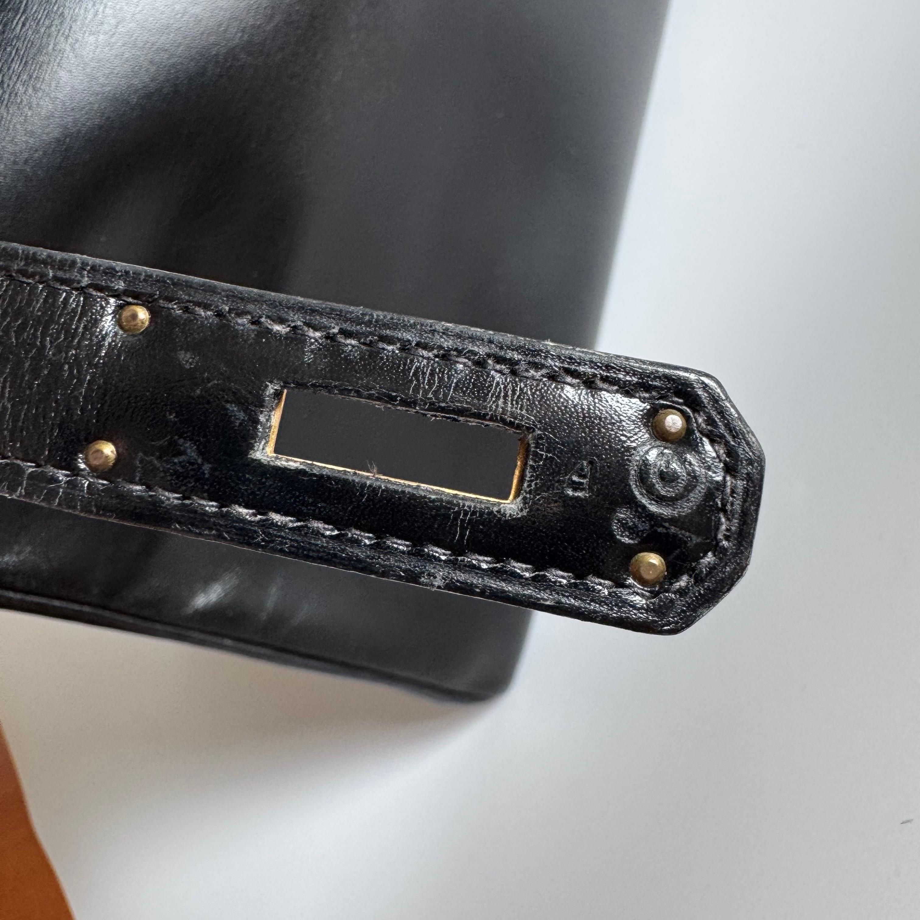 Hermes Kelly 32 Retourne Scatola Nera Pelle Oro HW 1987 in vendita 12