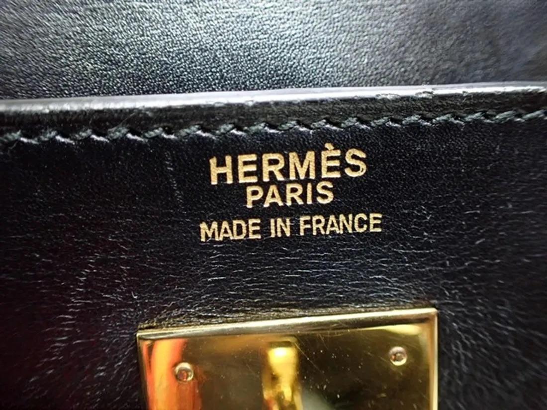 Hermes Kelly 32 Retourne Caja Negra Piel Oro HW 1987 en venta 13