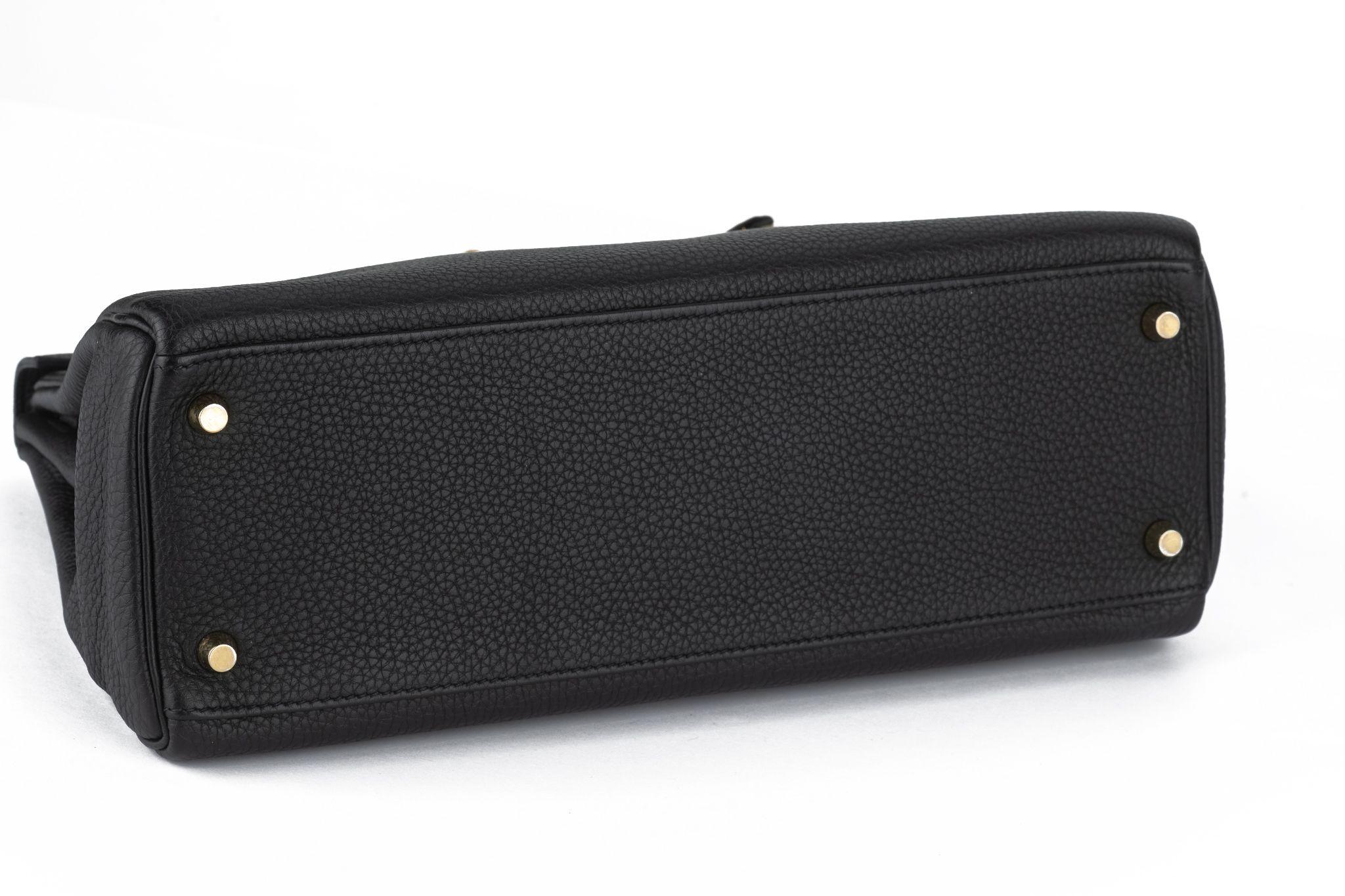 Donna Hermès Kelly 32 Retournè Pelle togo nera in vendita