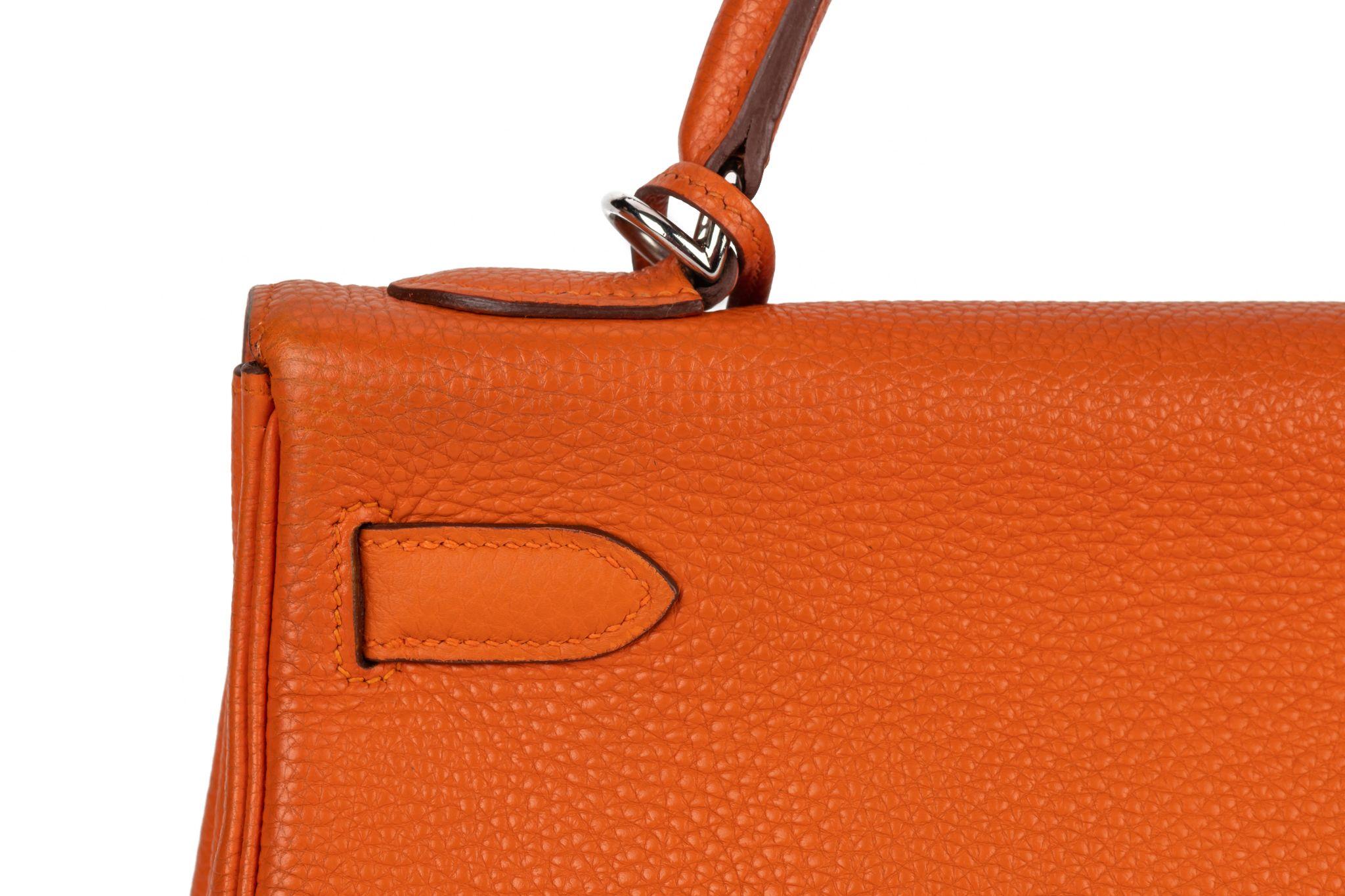 Hermès Kelly 32 Retourne Clemence Orange For Sale 5