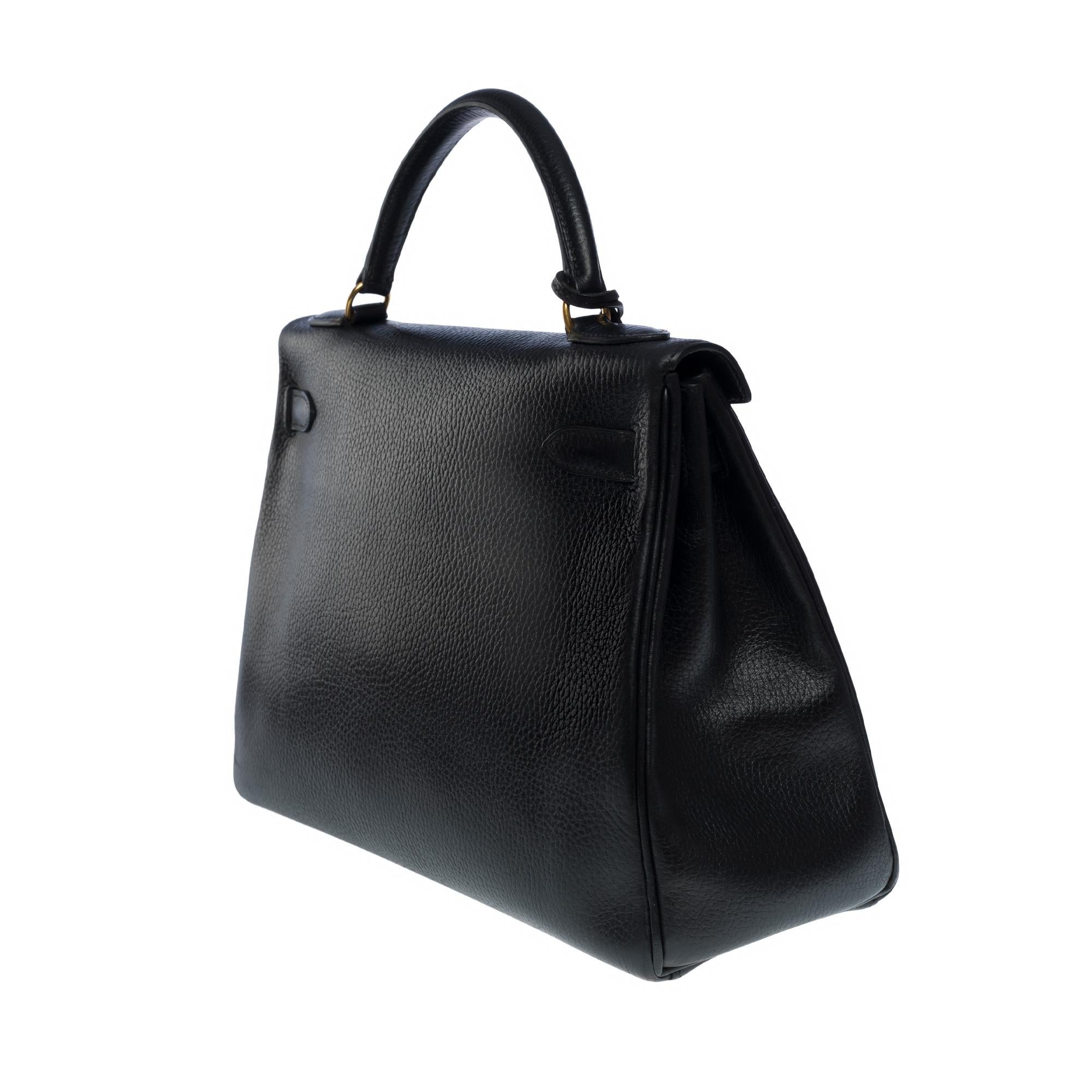 Hermès Kelly 32 retourne strap in black Vache Ardennes calf leather, GHW In Good Condition For Sale In Paris, IDF