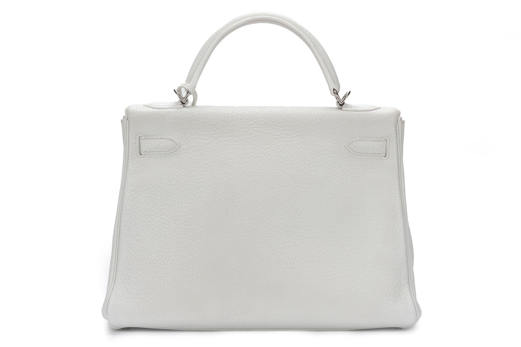 Hermès Kelly 32 Retourne White Clemence In Excellent Condition For Sale In West Hollywood, CA