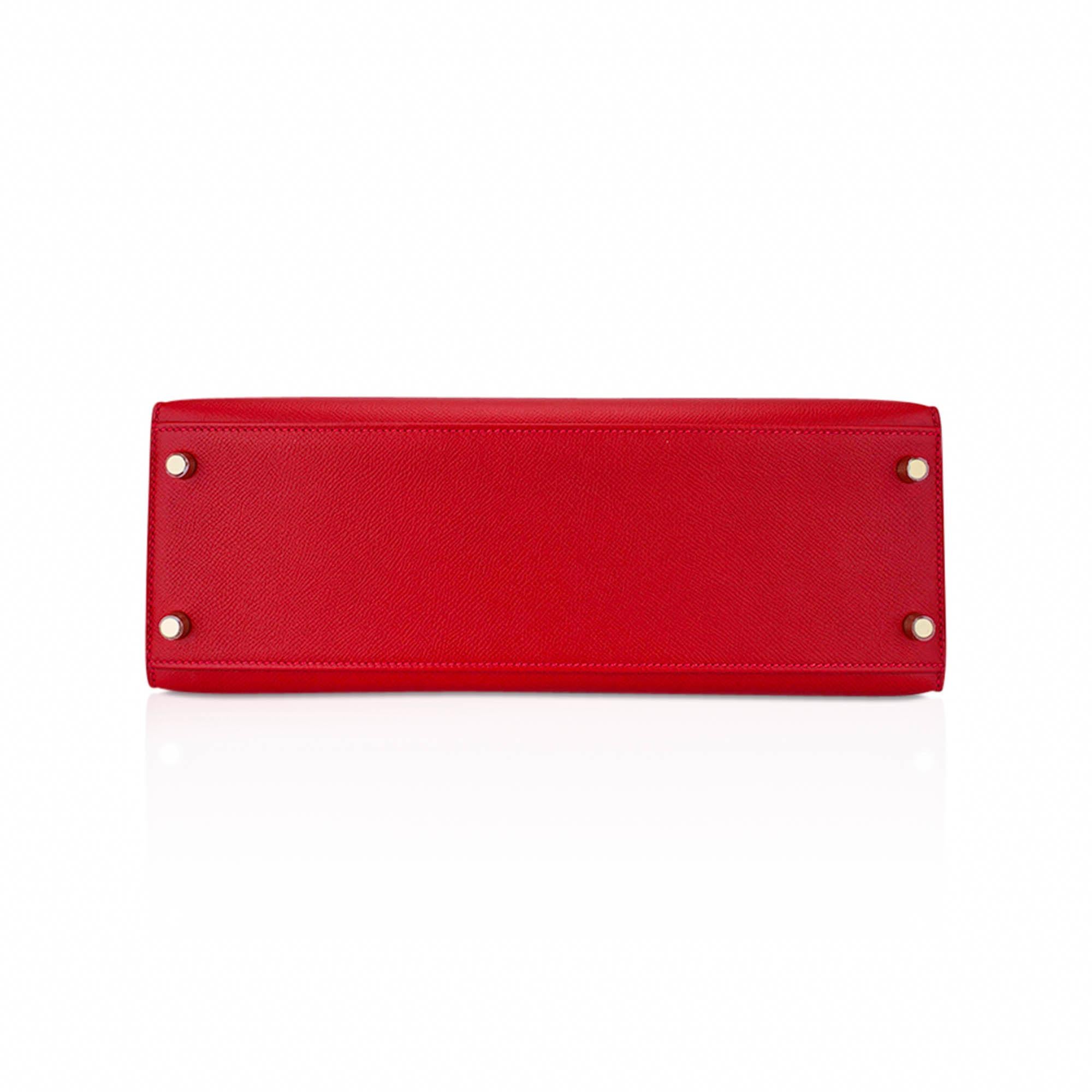 Hermes Kelly 32 Sellier Tasche Rouge Casaque Epsom Leder Gold Hardware im Angebot 6