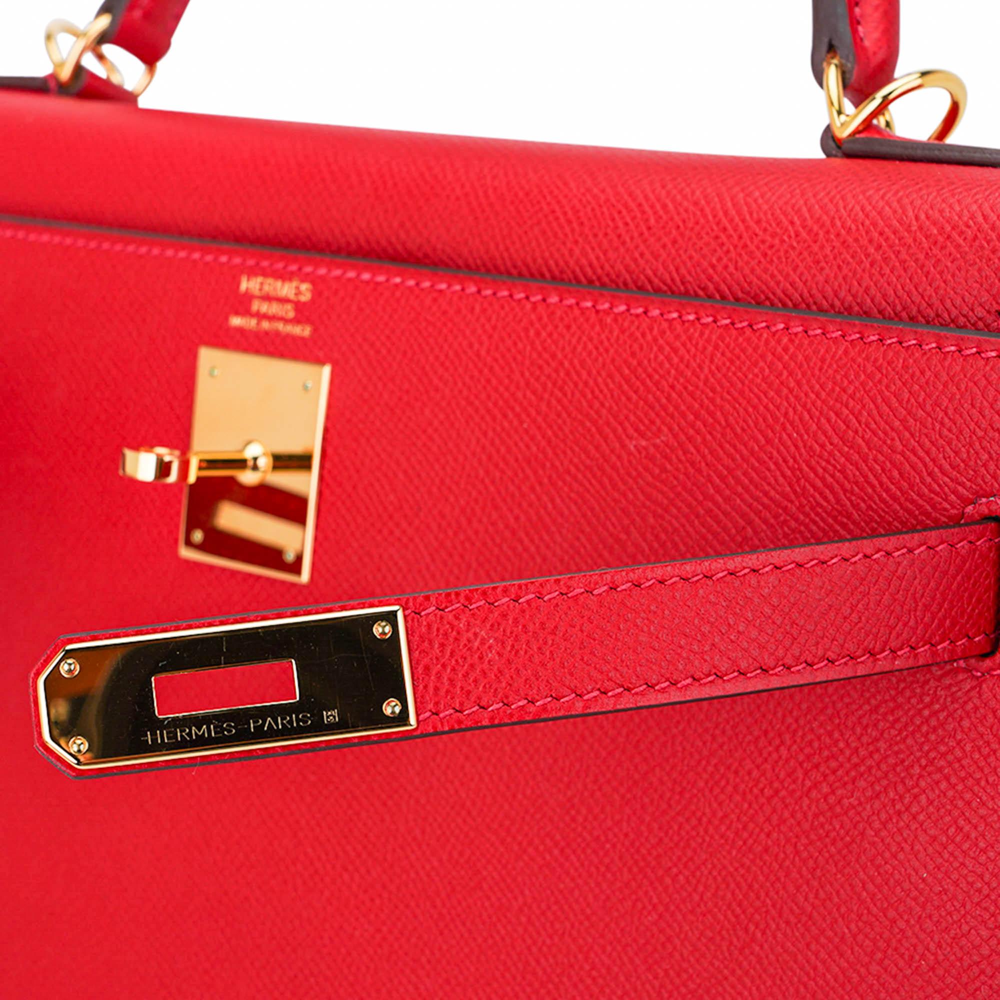 Hermes Kelly 32 Sellier Bag Rouge Casaque Epsom Leather Gold Hardware en vente 1