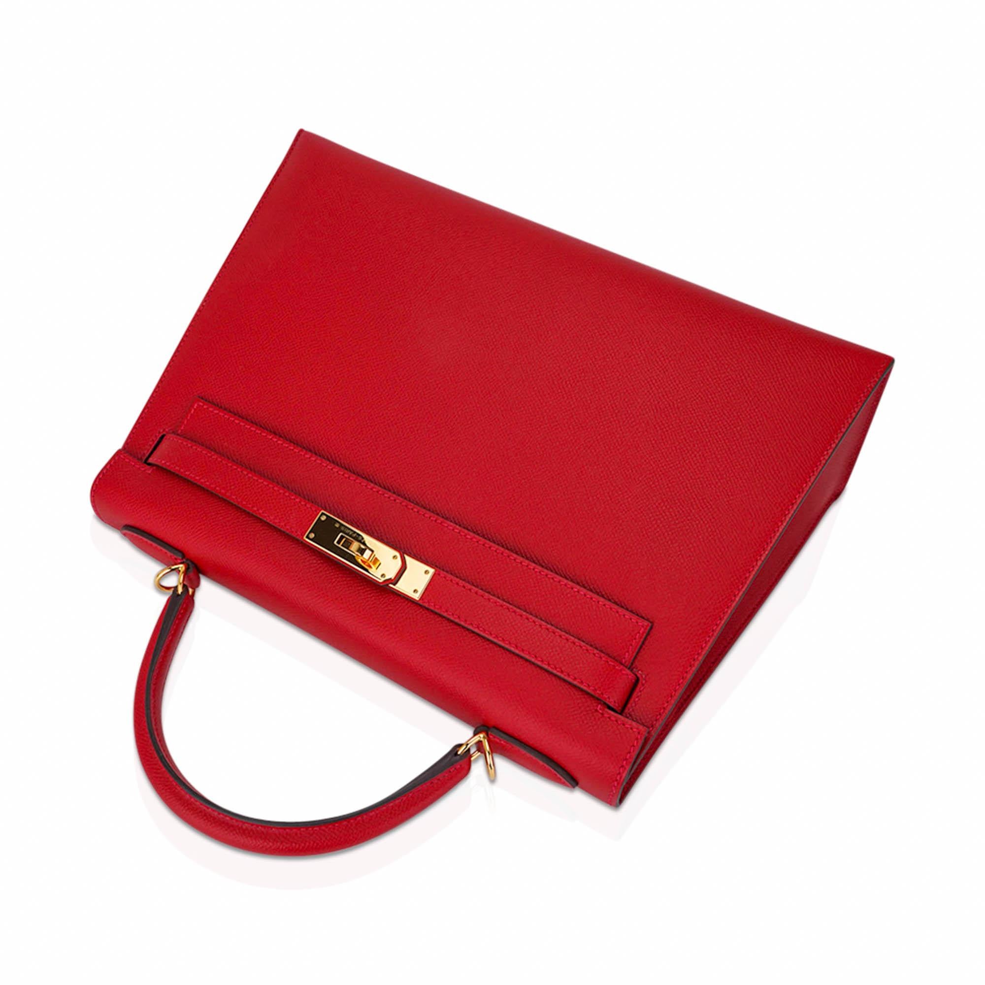 Hermes Kelly 32 Sellier Bag Rouge Casaque Epsom Leather Gold Hardware en vente 3