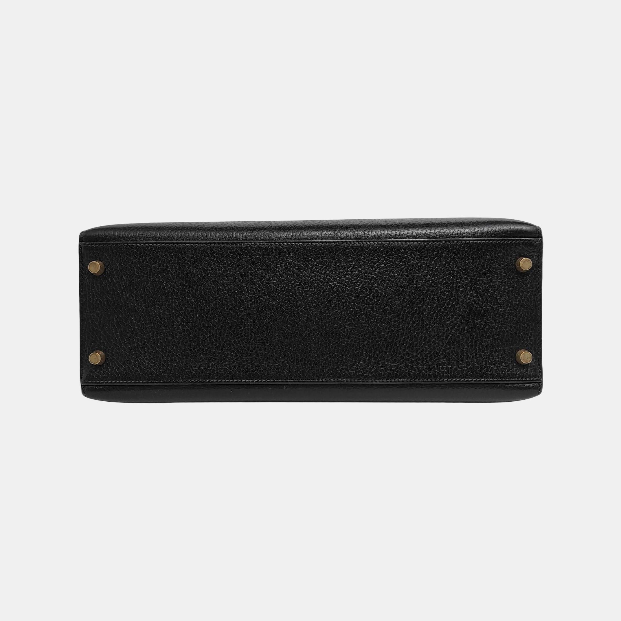 Hermes Kelly 32 Sellier Black Clemence Leather Gold Hardware 1995 For Sale 1